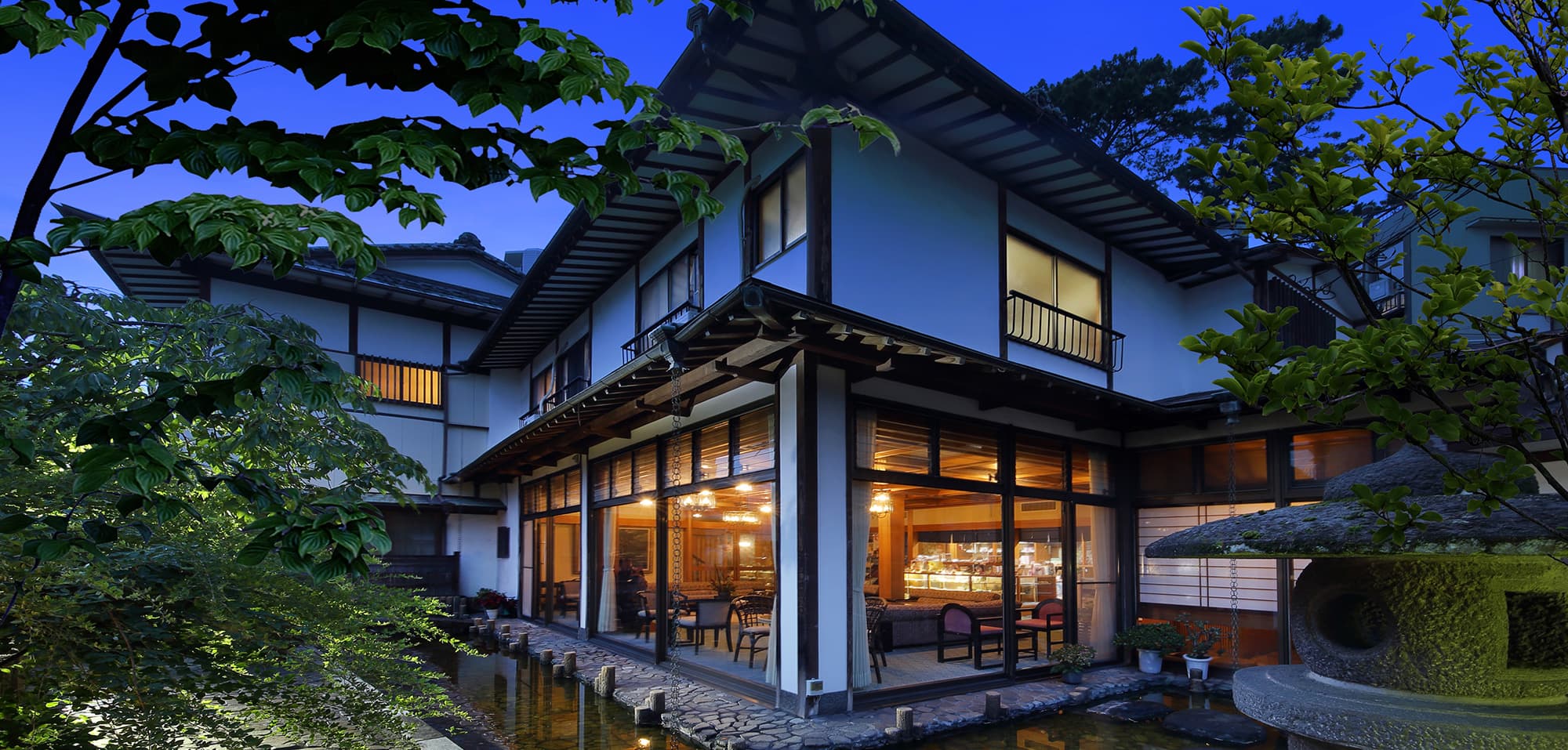 Atami Onsen Sakuraya Ryokan 1