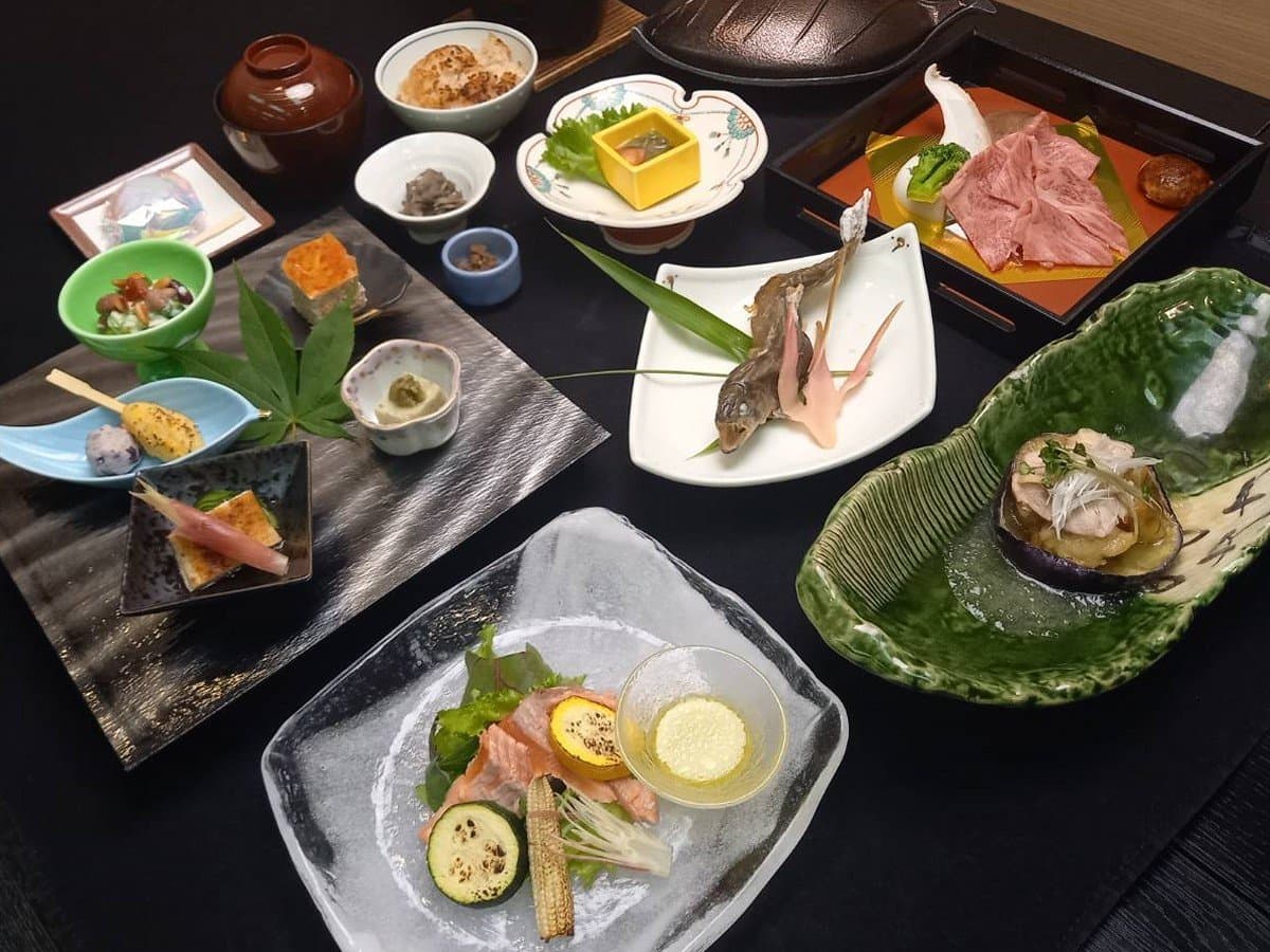香雲館 上州牛を主役にした会席料理 © cdn.jalan.jp (Jalan)
