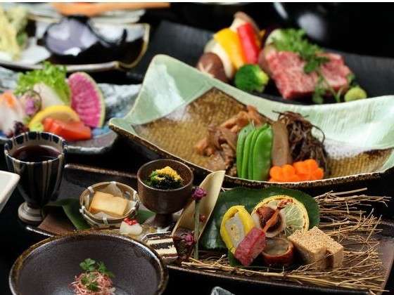 山の宿 新明館 山あいの郷土料理
