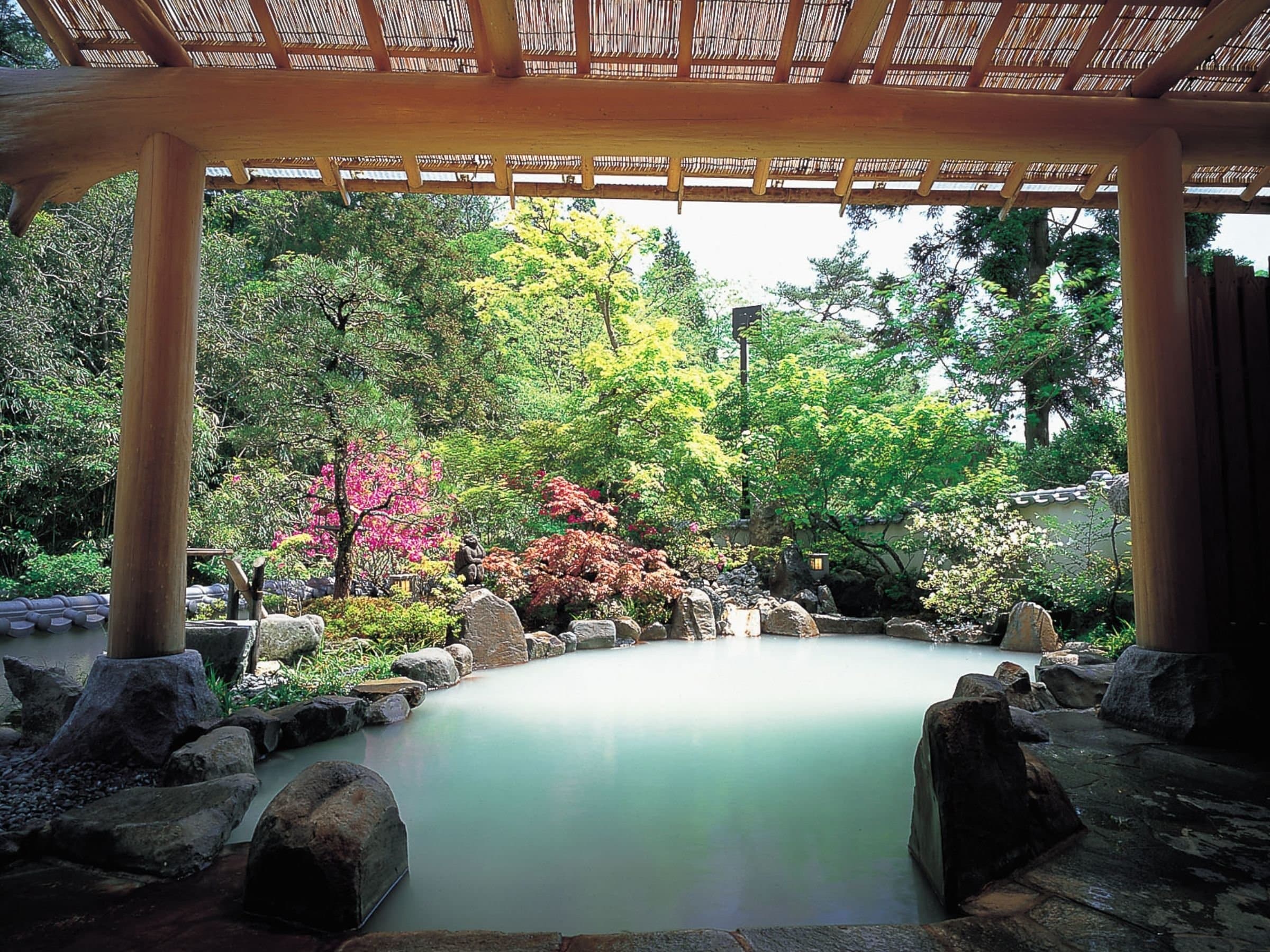 雲仙福田屋 せせらぎの湯 源泉掛け流し露天風呂