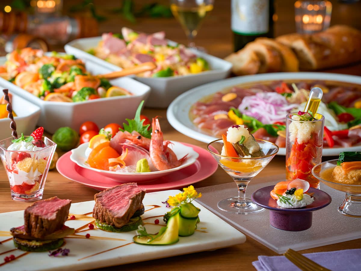 Buffet dinner spread of roast beef, seafood and seasonal dishes at TAOYA Nikko Kirifuri