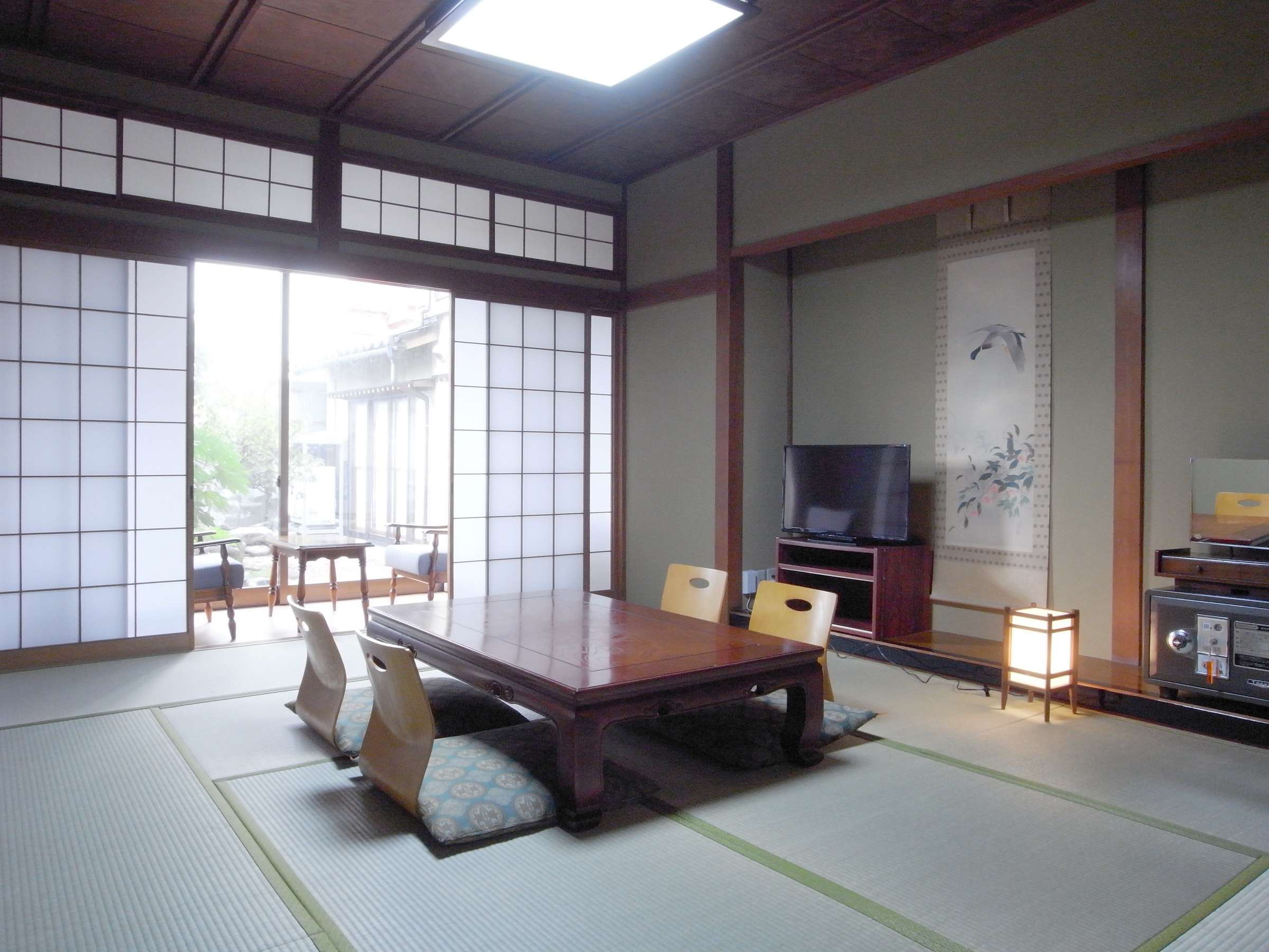旅館 山室 露天風呂の湯