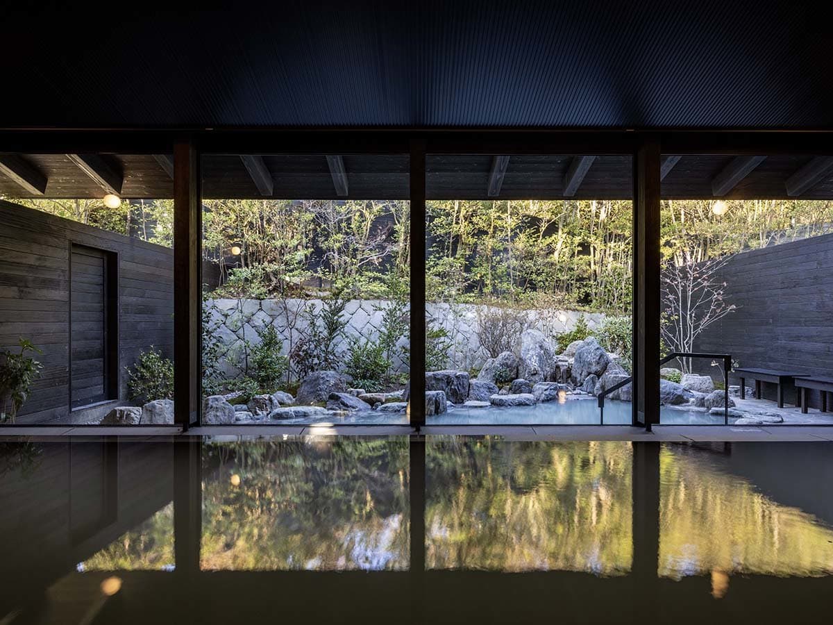雲仙宮崎旅館 麒麟の湯 大浴場 内湯