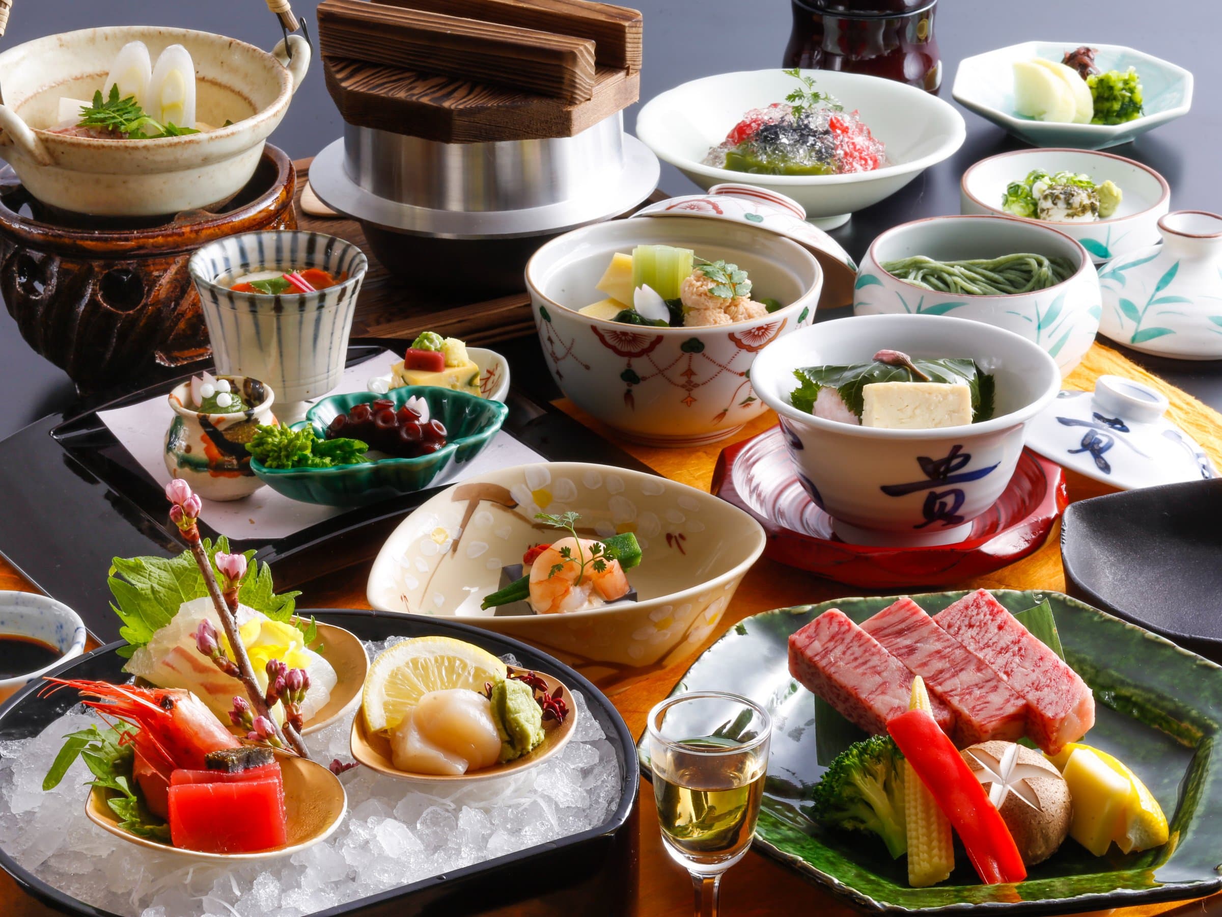 兵衛向陽閣 季節の会席料理