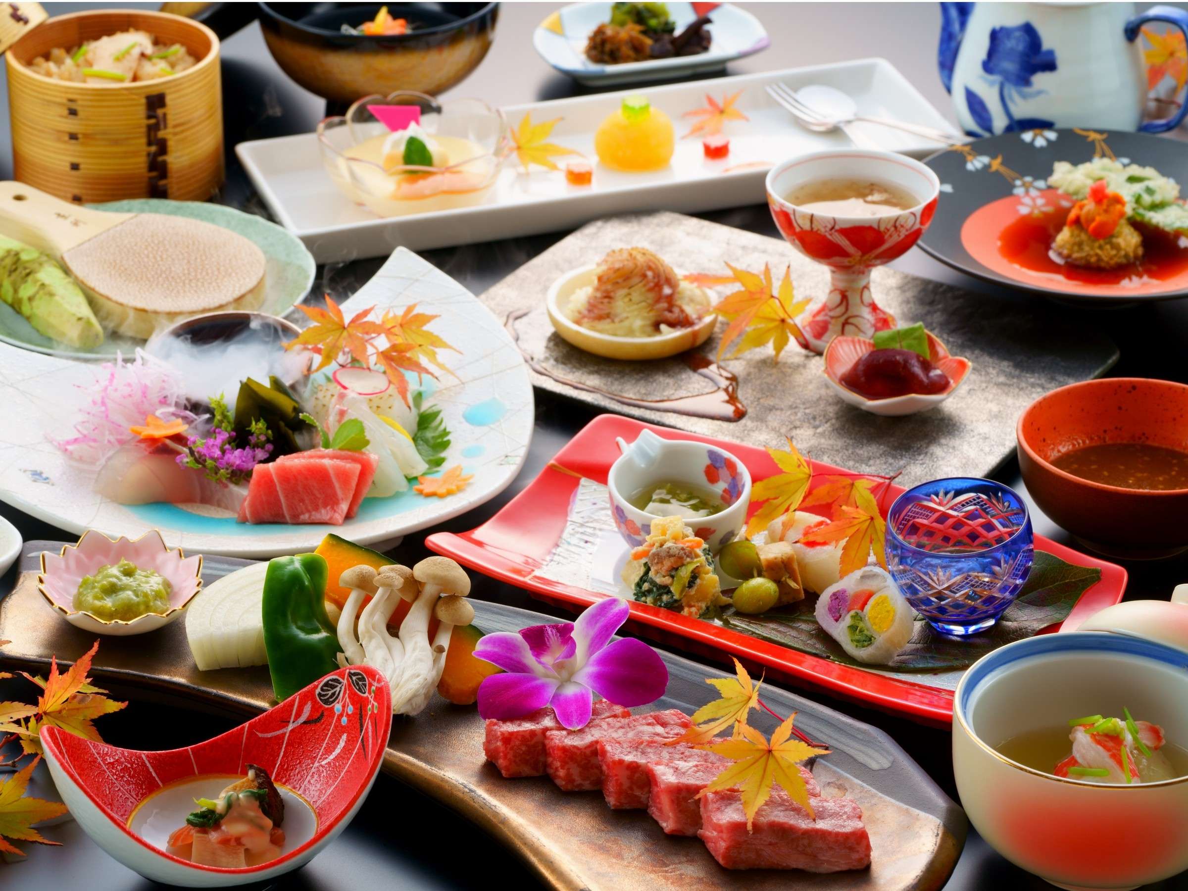 Multi-course kaiseki dinner with sashimi, wagyu and seasonal small dishes at Yufuin Hanayoshi