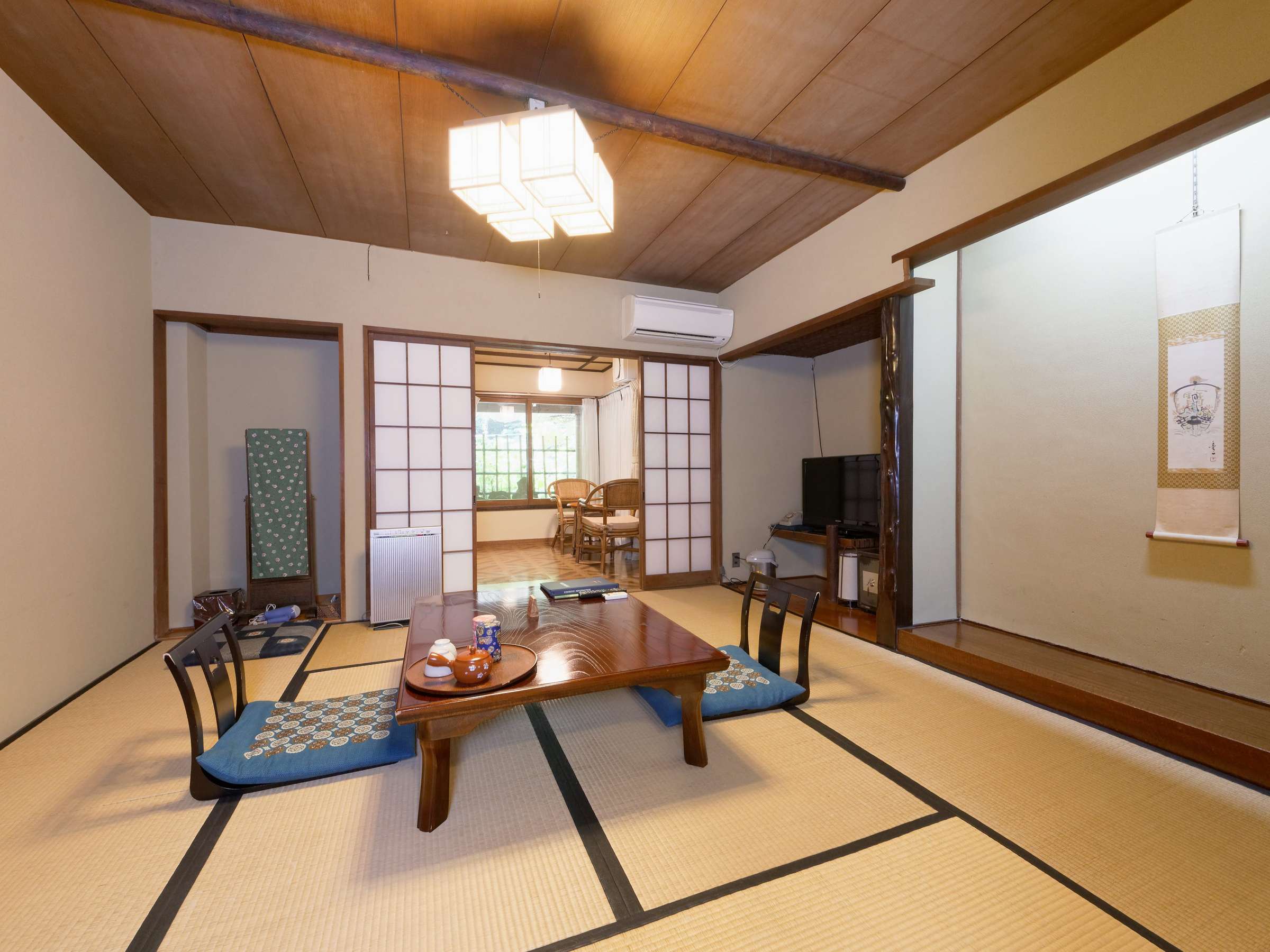 一の湯 本館 和室