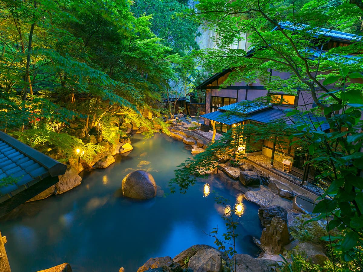 黒川荘 びょうぶ岩露天風呂
