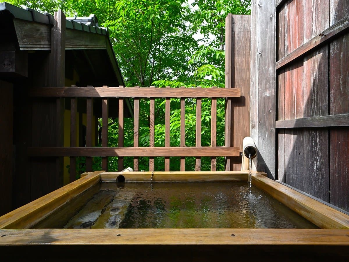Private wooden hinoki open-air bath at Kiyashiki