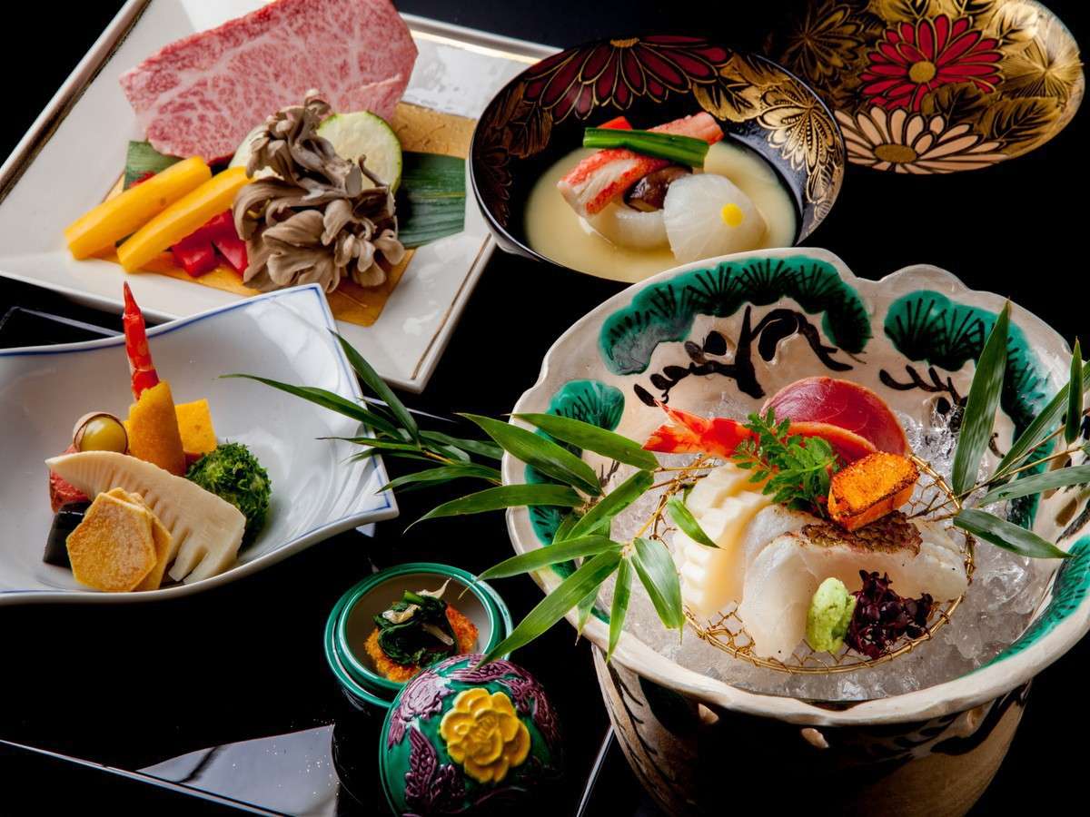 小川屋 季節の懐石料理
