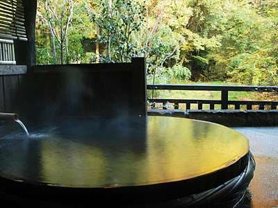 旅館 山河 六尺桶 家族露天風呂
