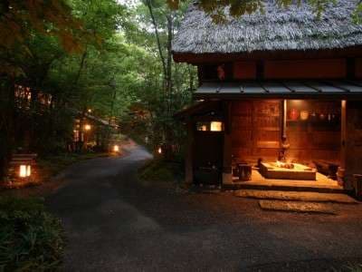 旅館 山河 囲炉裏