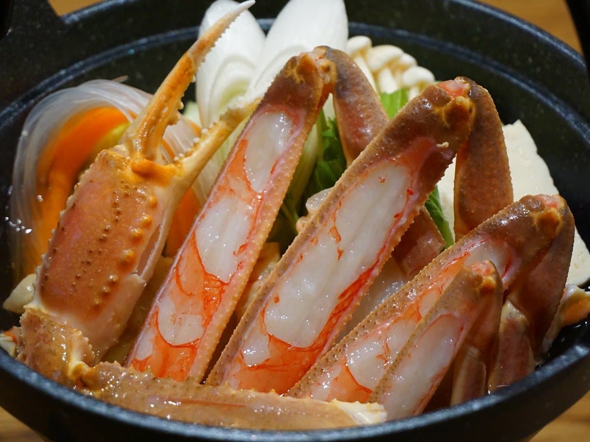 Tsuruya Ryokan Kinosaki Onsen assorted fresh sashimi platter served for dinner