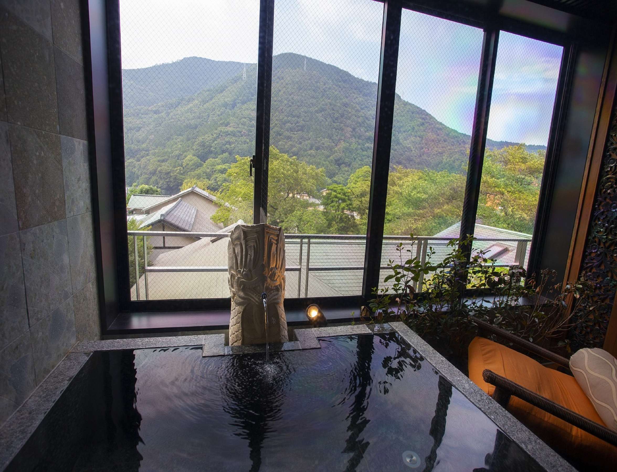 箱根アイル 客室専用内風呂