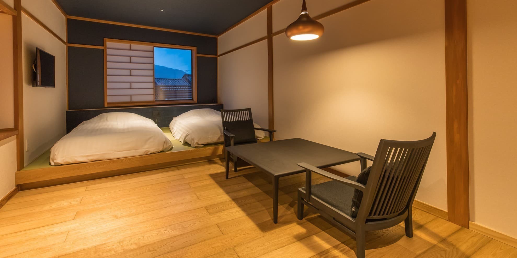 Guest room Sumire at Ichidaya blending tatami and modern furnishings