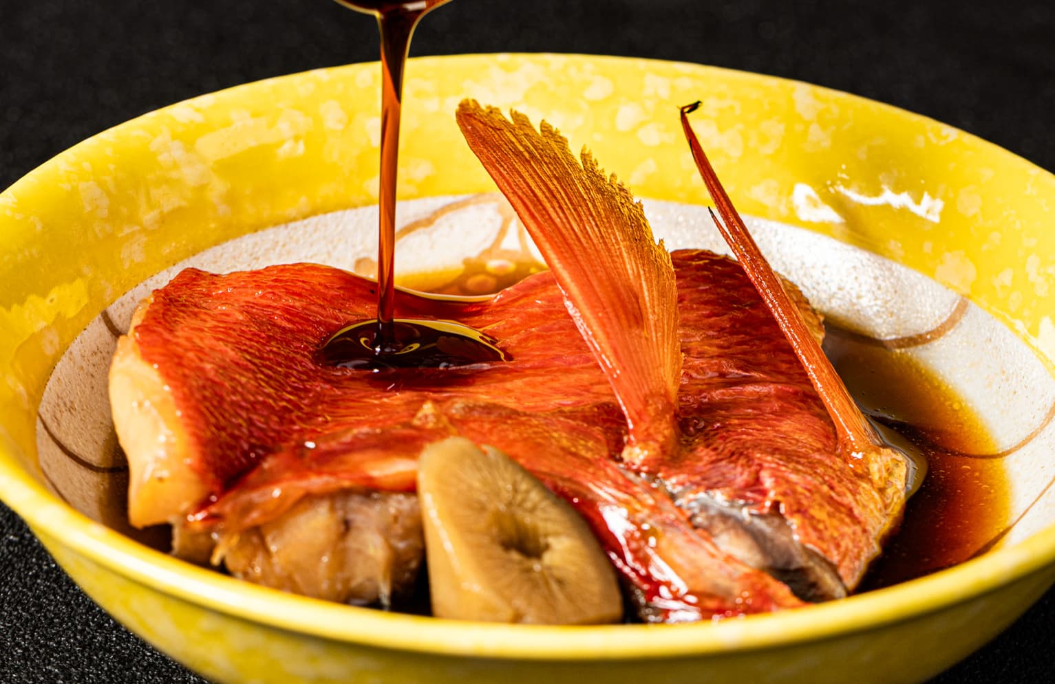 Simmered local kinme golden-eye snapper in sweet soy broth at Inatoriso, Inatori Onsen, Izu