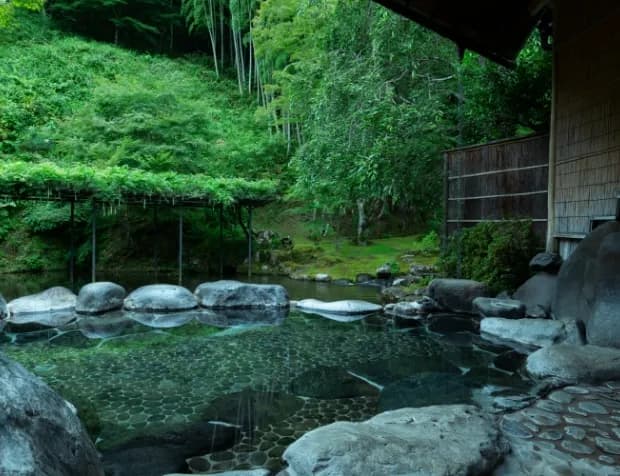 あさば 修善寺温泉の露天風呂