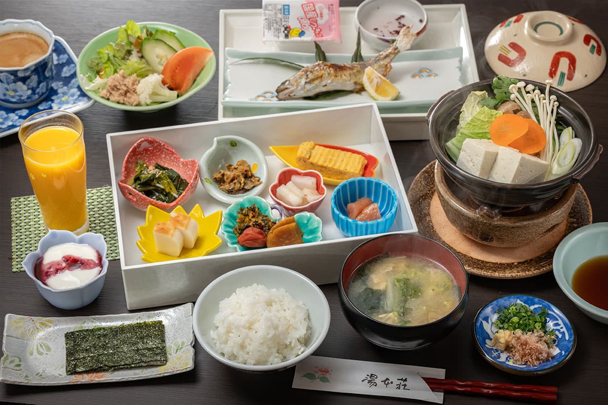 Ryokan Yumotoso traditional Japanese breakfast set