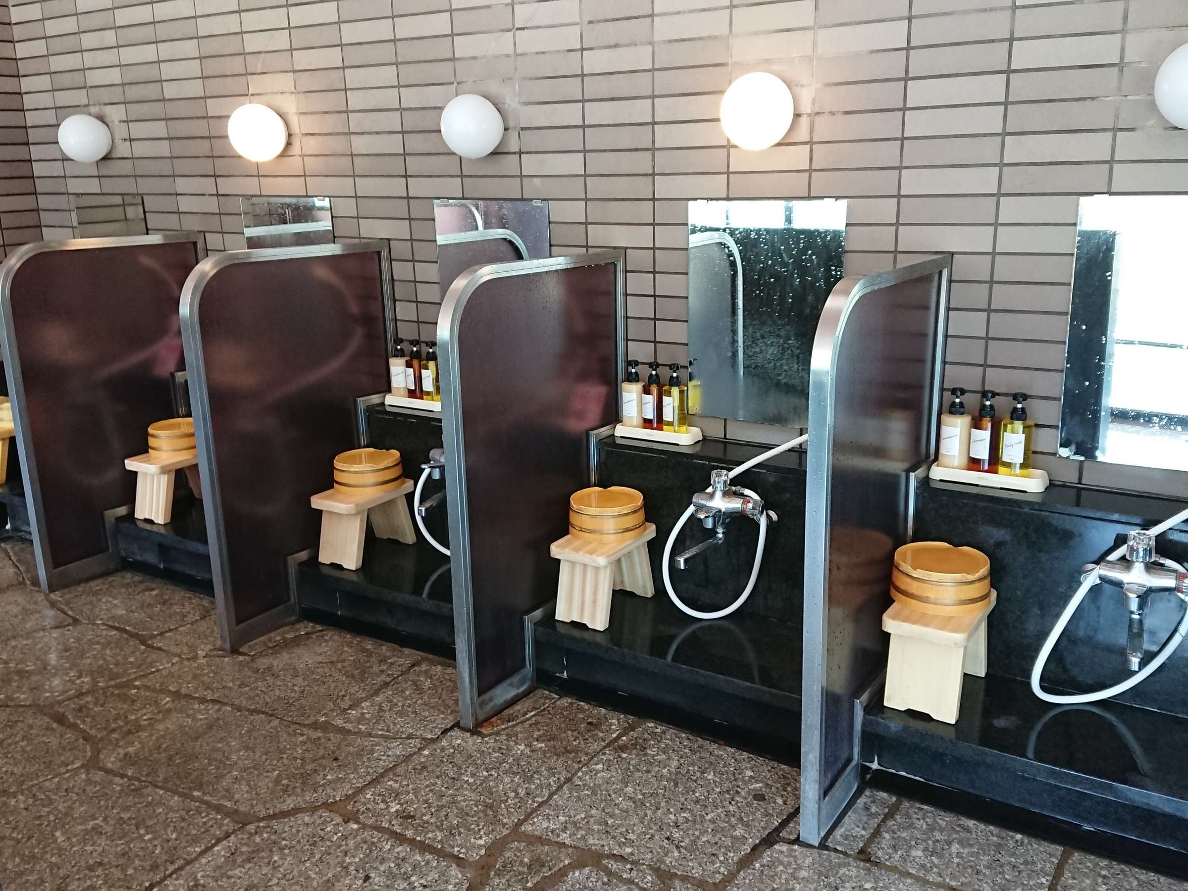 紗々羅 館内エントランス