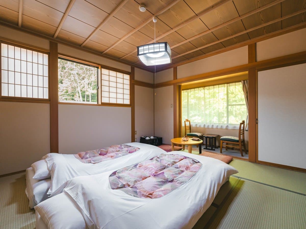 小梨の湯 笹屋 本館和室 白樺 数寄屋造り8畳