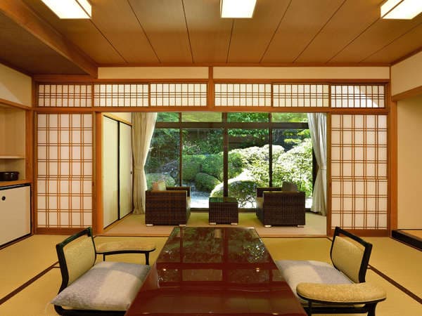 月光園 游月山荘 客室 12畳「亭」