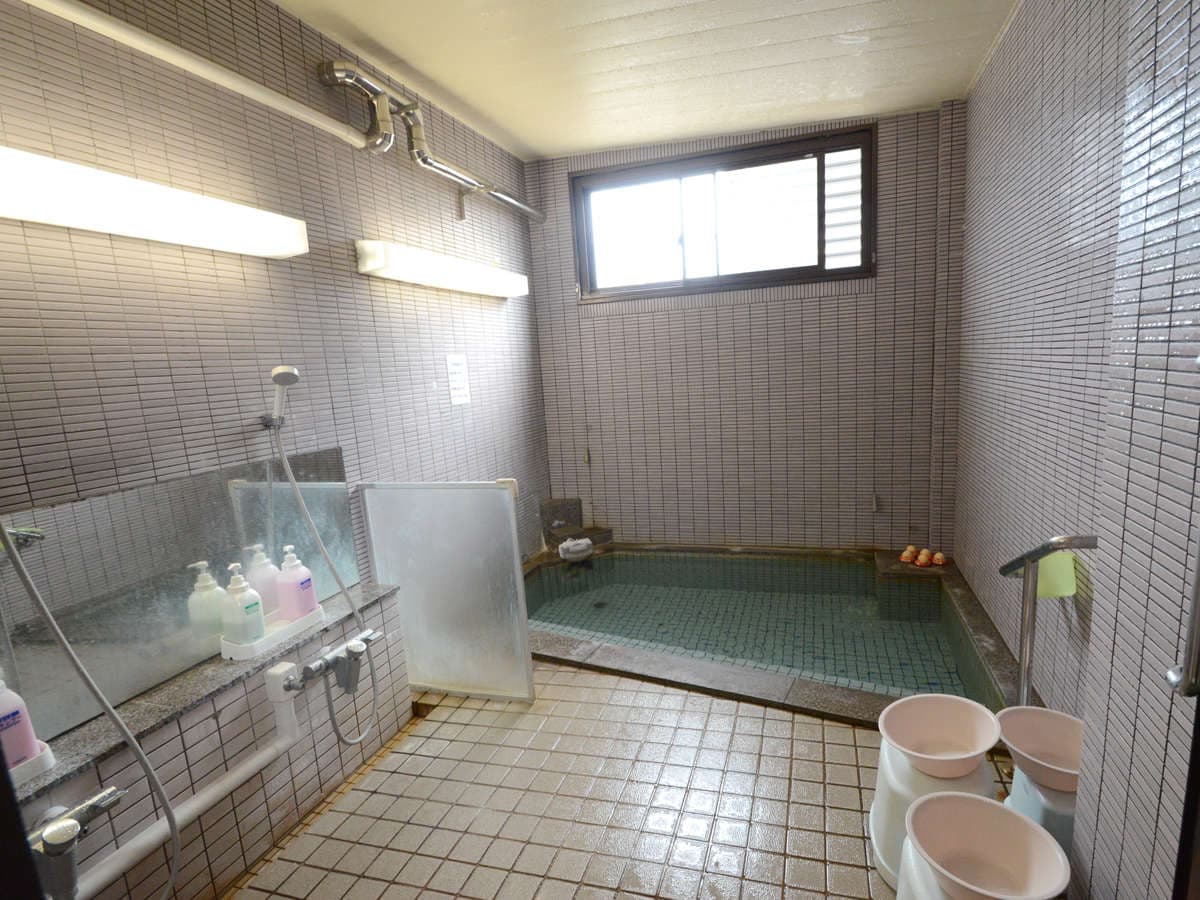 花ごよみ 和倉の塩の湯 大浴場