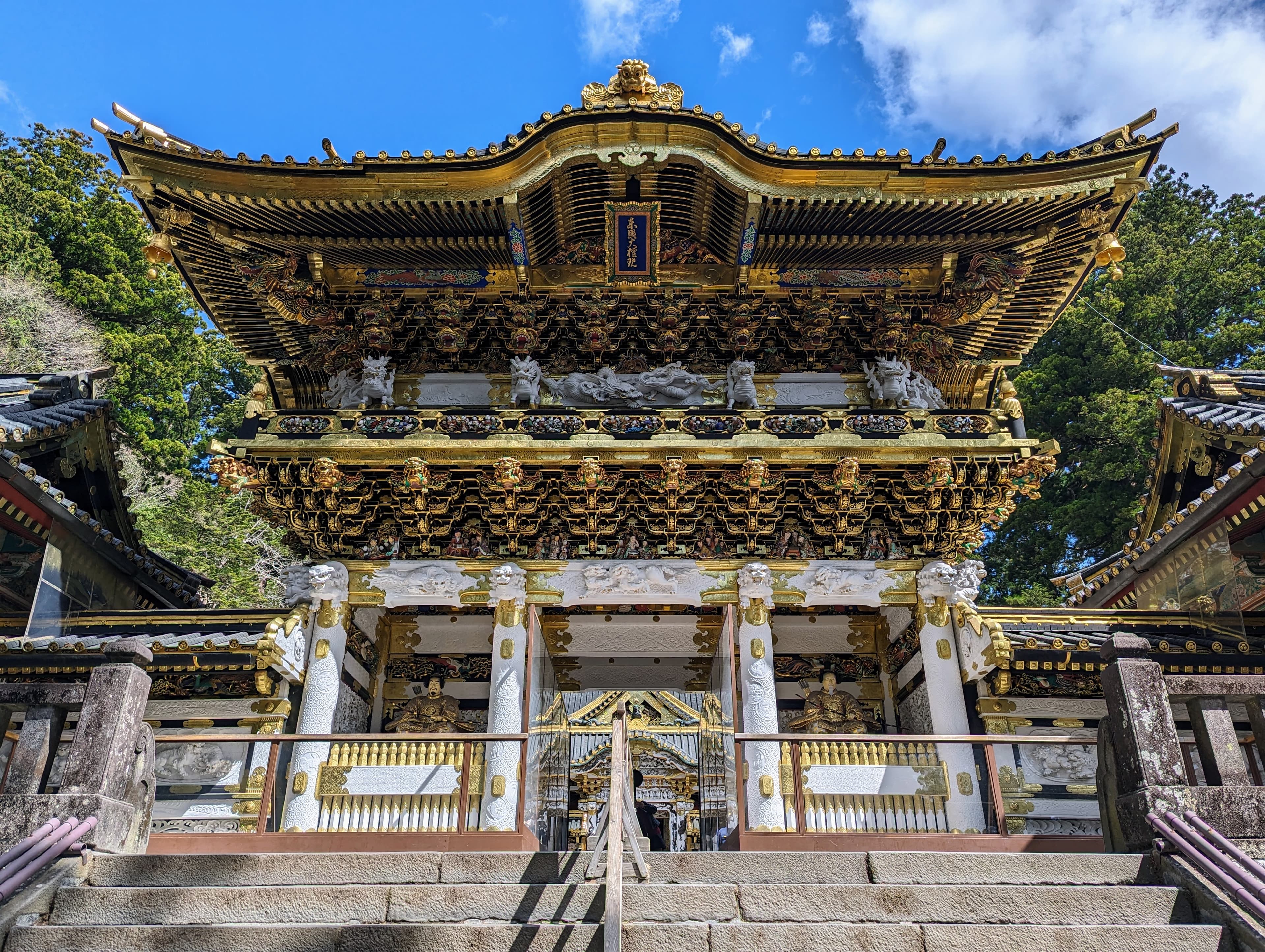 The Yomeimon Gate at Nikko Tōshōgū — the lacquered UNESCO World Heritage shrine gate at the centre of the Nikko-cho ryokan cluster covered in this guide.